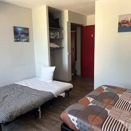 Hotel Des 2 Gares Осер Екстер'єр фото
