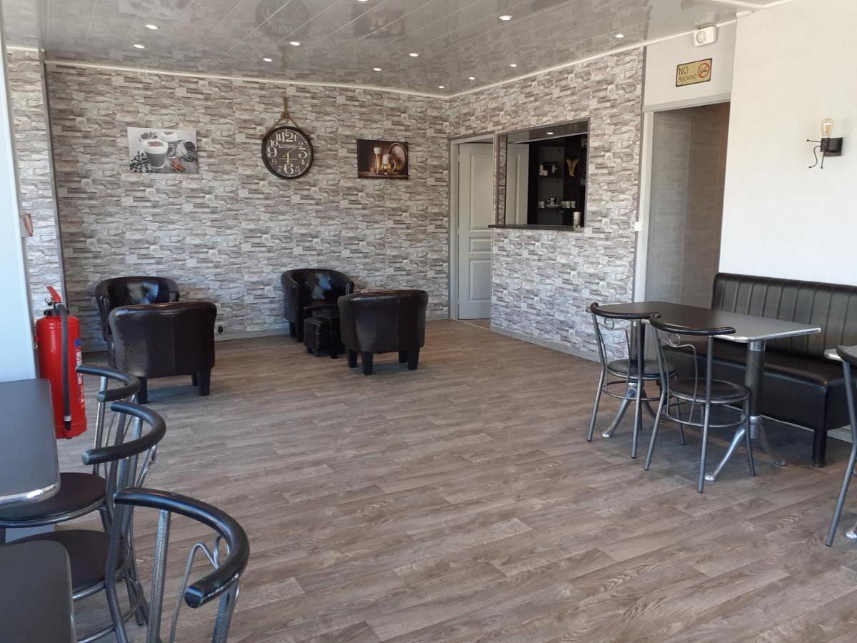Hotel Des 2 Gares Осер Екстер'єр фото