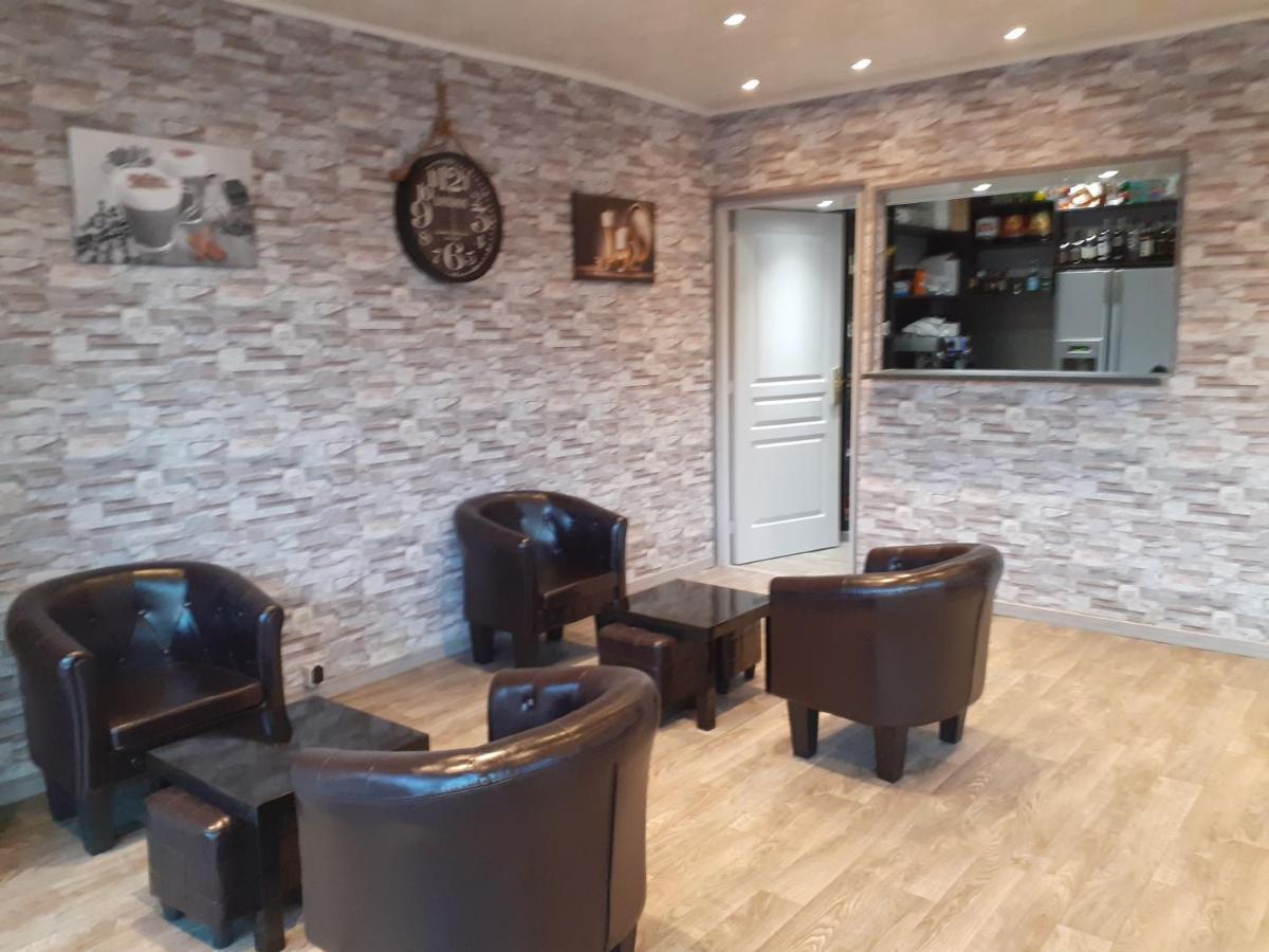 Hotel Des 2 Gares Осер Екстер'єр фото