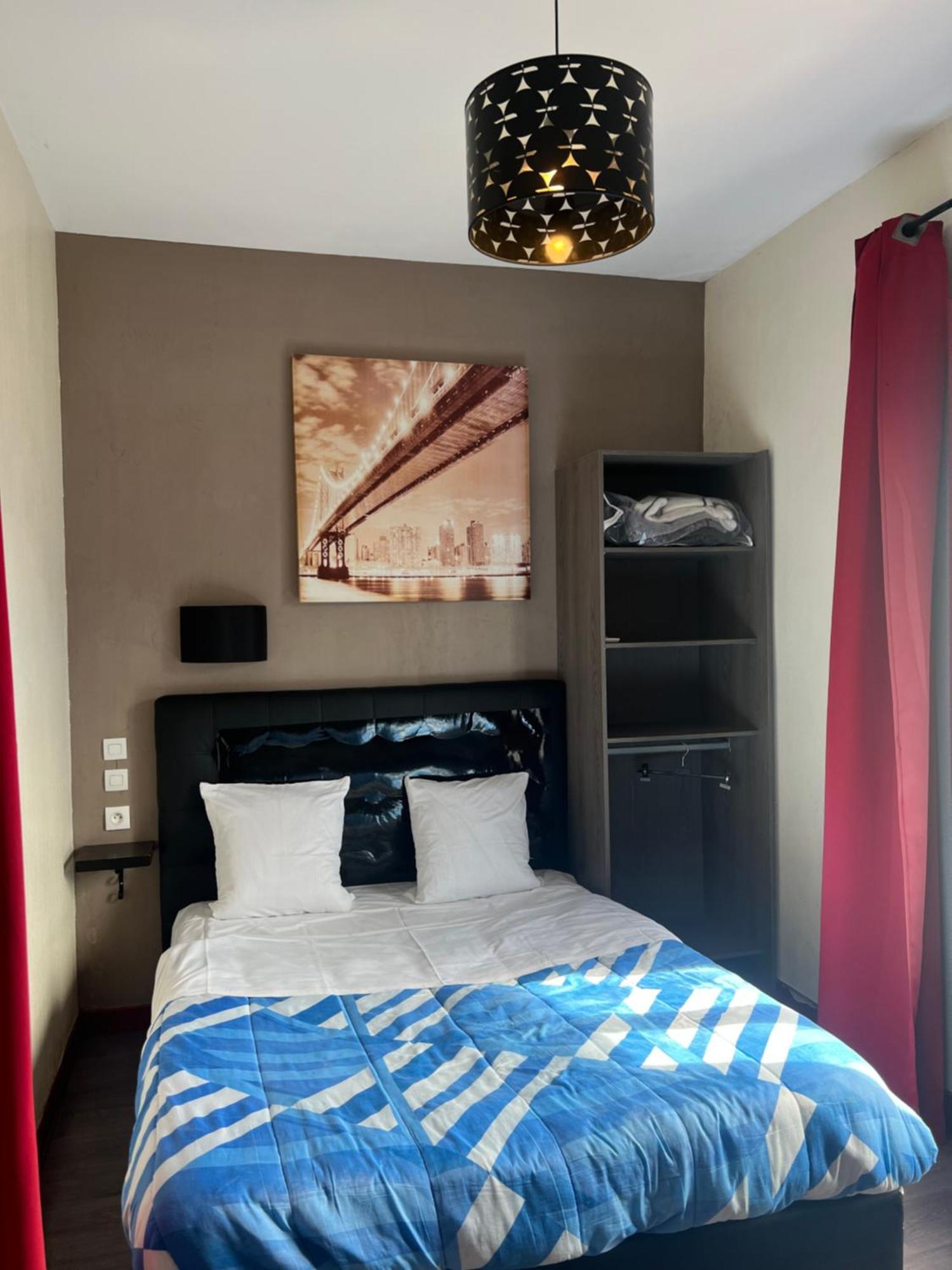 Hotel Des 2 Gares Осер Екстер'єр фото