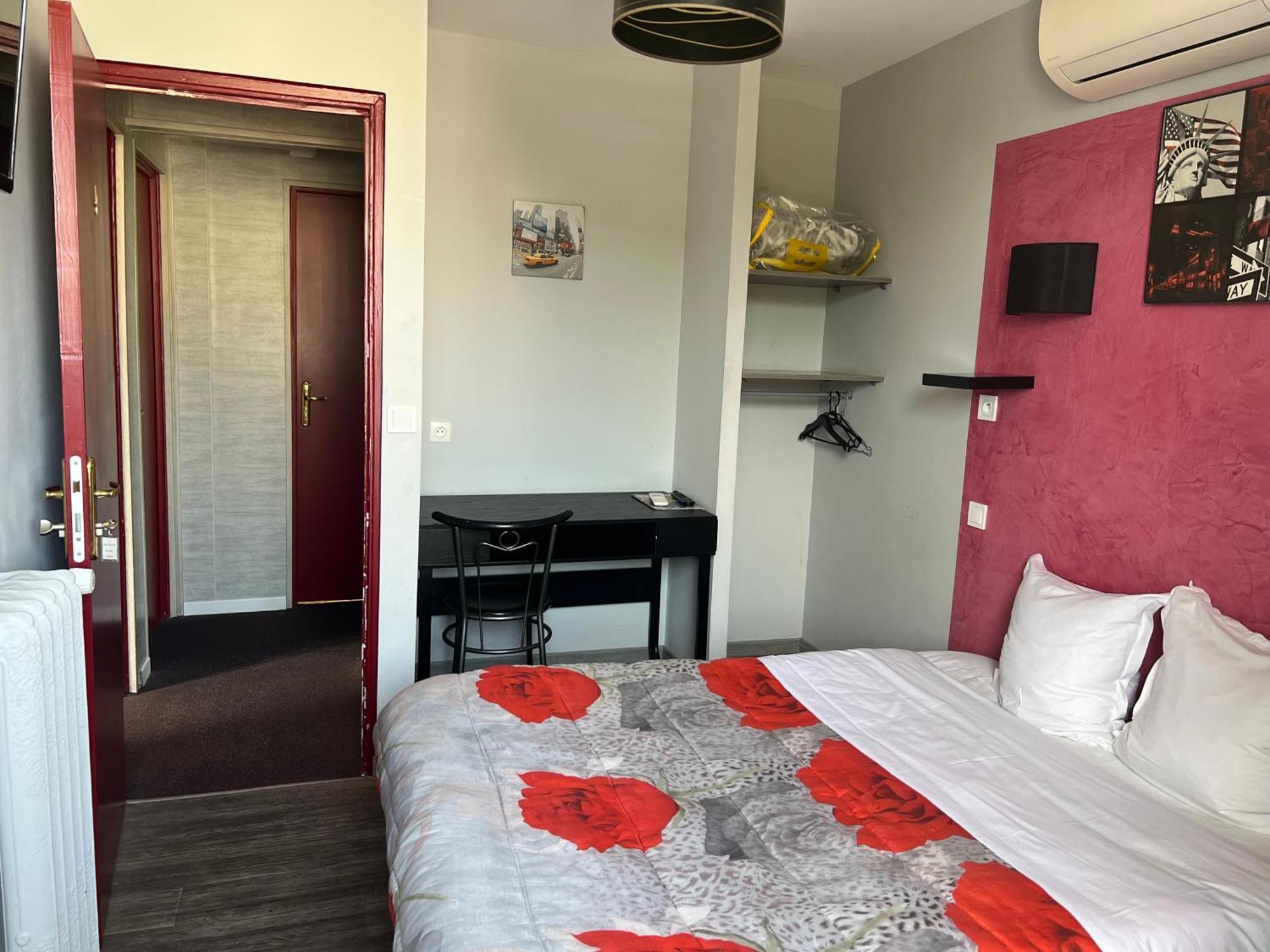 Hotel Des 2 Gares Осер Екстер'єр фото