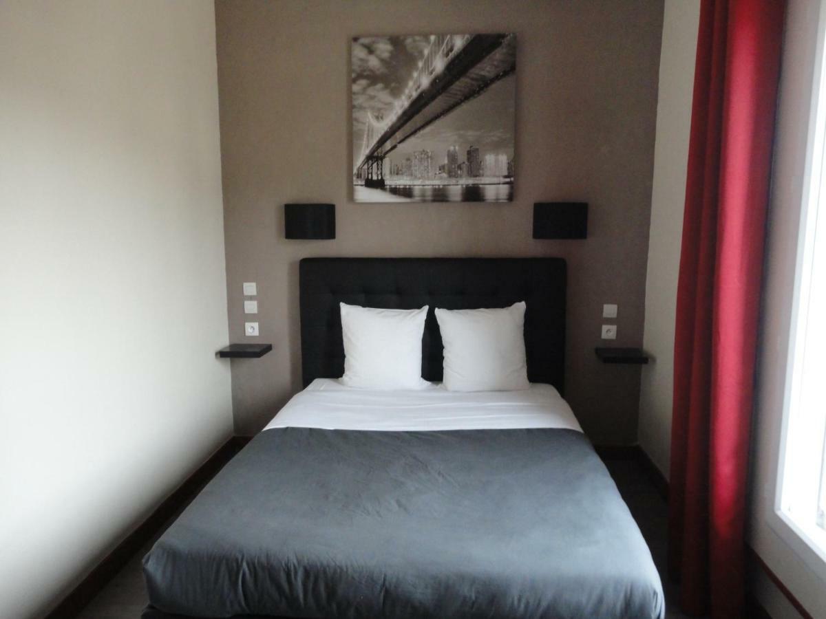 Hotel Des 2 Gares Осер Екстер'єр фото