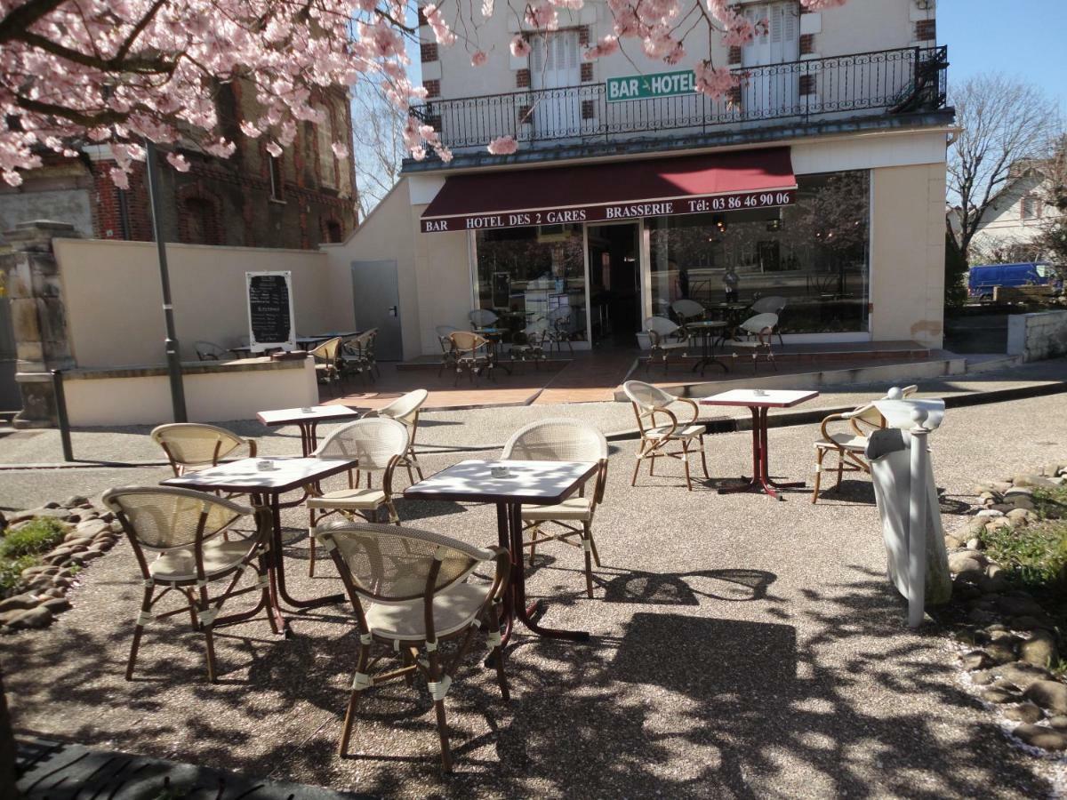 Hotel Des 2 Gares Осер Екстер'єр фото