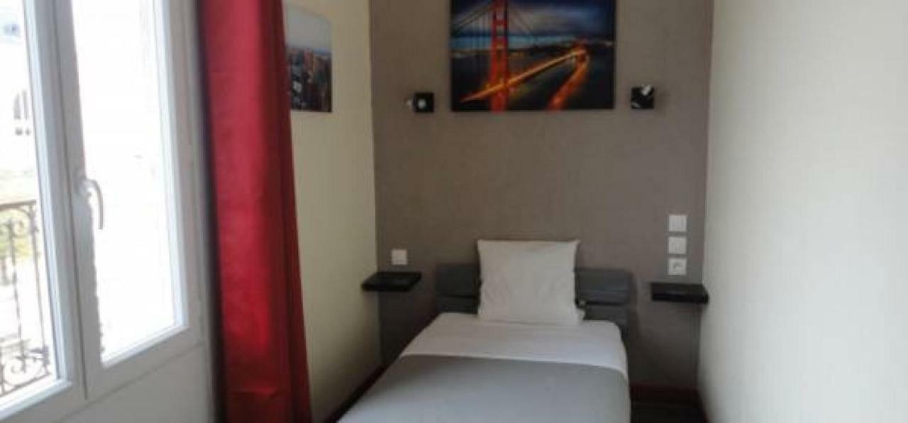 Hotel Des 2 Gares Осер Екстер'єр фото